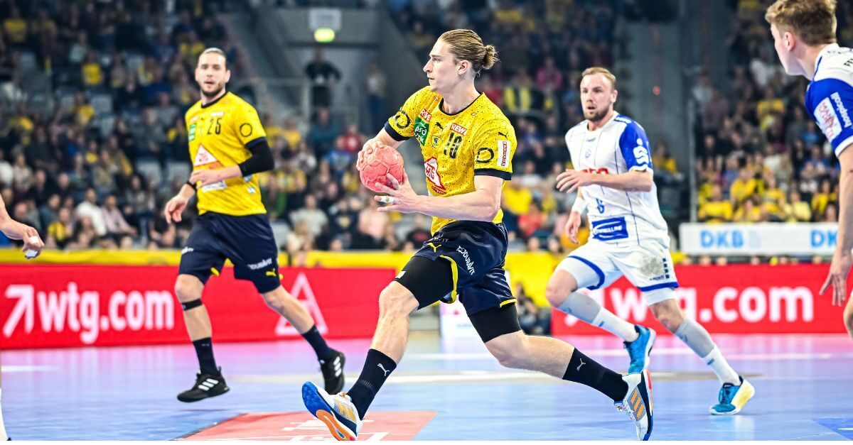 A team handball player can play as many as 4 or 5 games in a week, which increases the risk for injury.